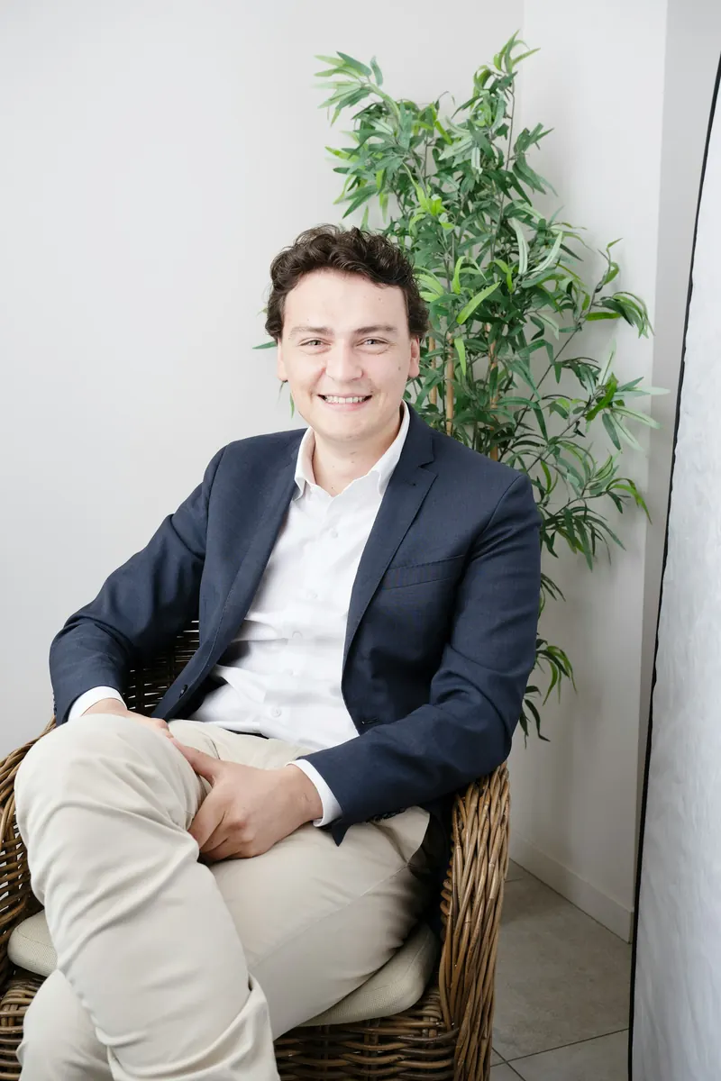 Daniel Reyes, Network Architect