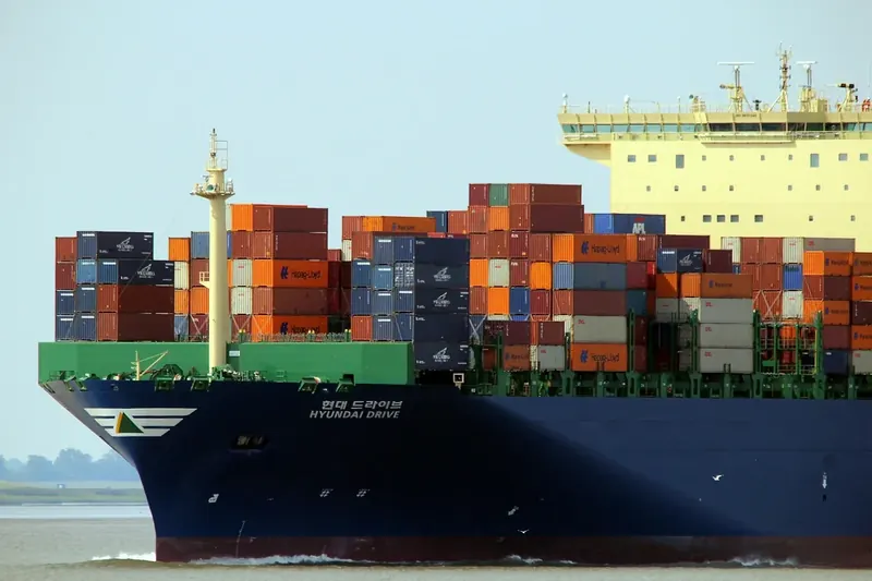 Oceania import and distribution