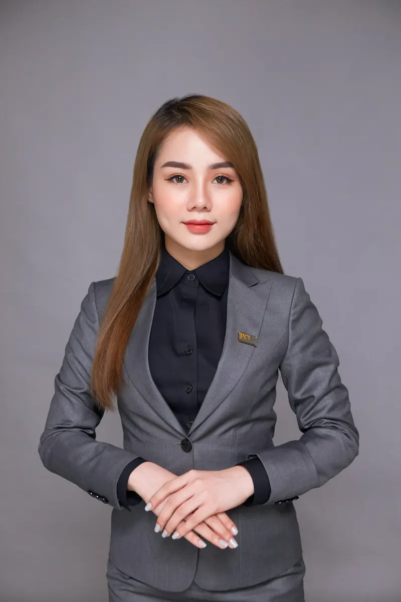 Sophia Lee, Chief Operating Officer